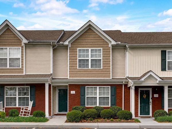 1721 Red Jacket Dr, Antioch, TN 37013