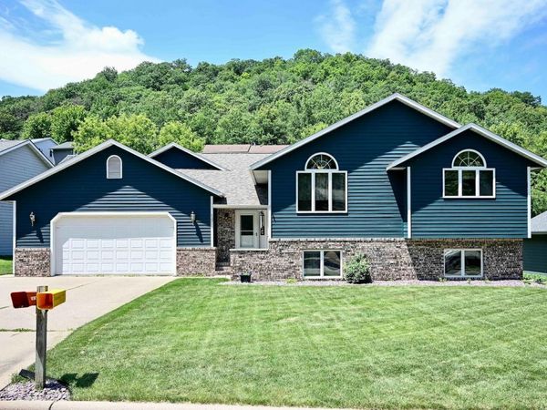 1475 48th Avenue, Winona, MN 55987