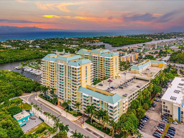 625 Casa Loma Boulevard, Unit 1408, Boynton Beach, FL 33435