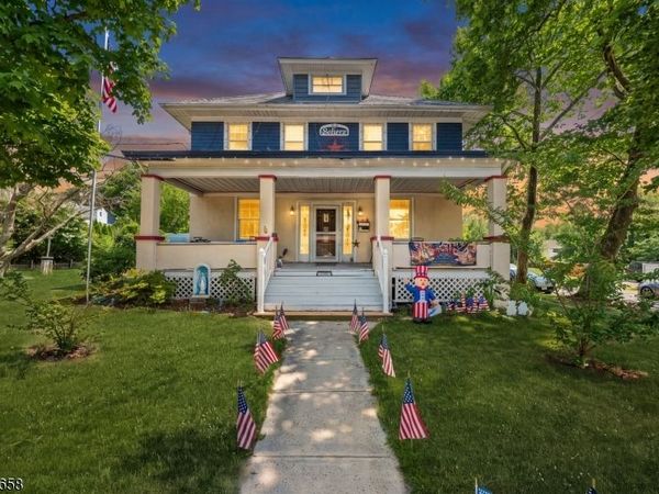 176 Washington Rd, Sayreville, NJ 08872