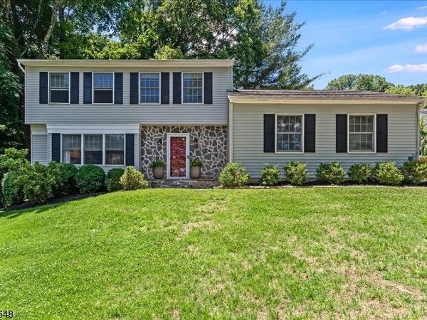 188 Sussex Ave, Morris, NJ 07960