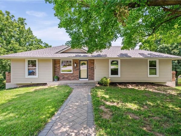 7606 NW 69th Terrace, Kansas City, MO 64152