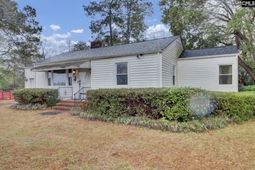 640 Bennett Street  photo 4