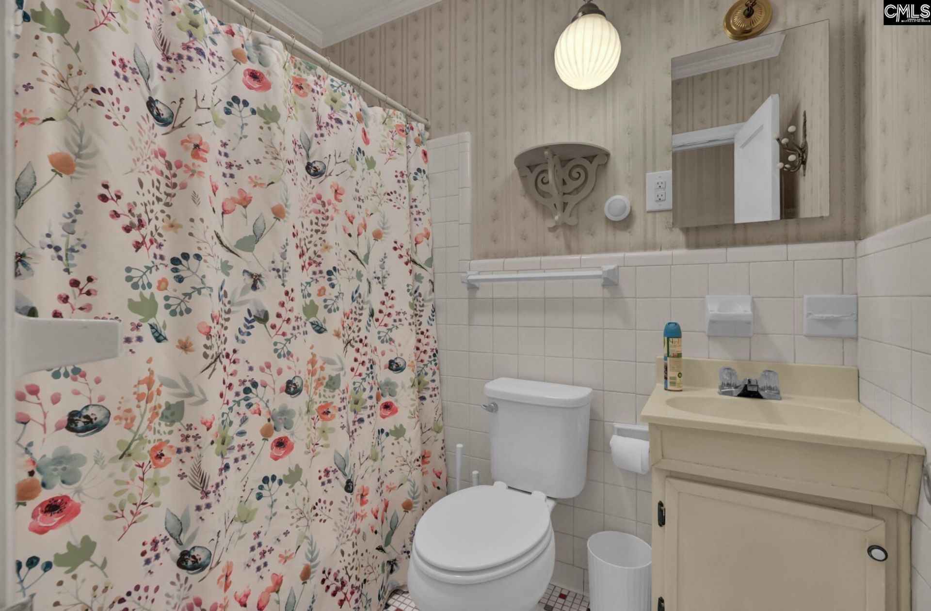 640 Bennett Street  Photo 31