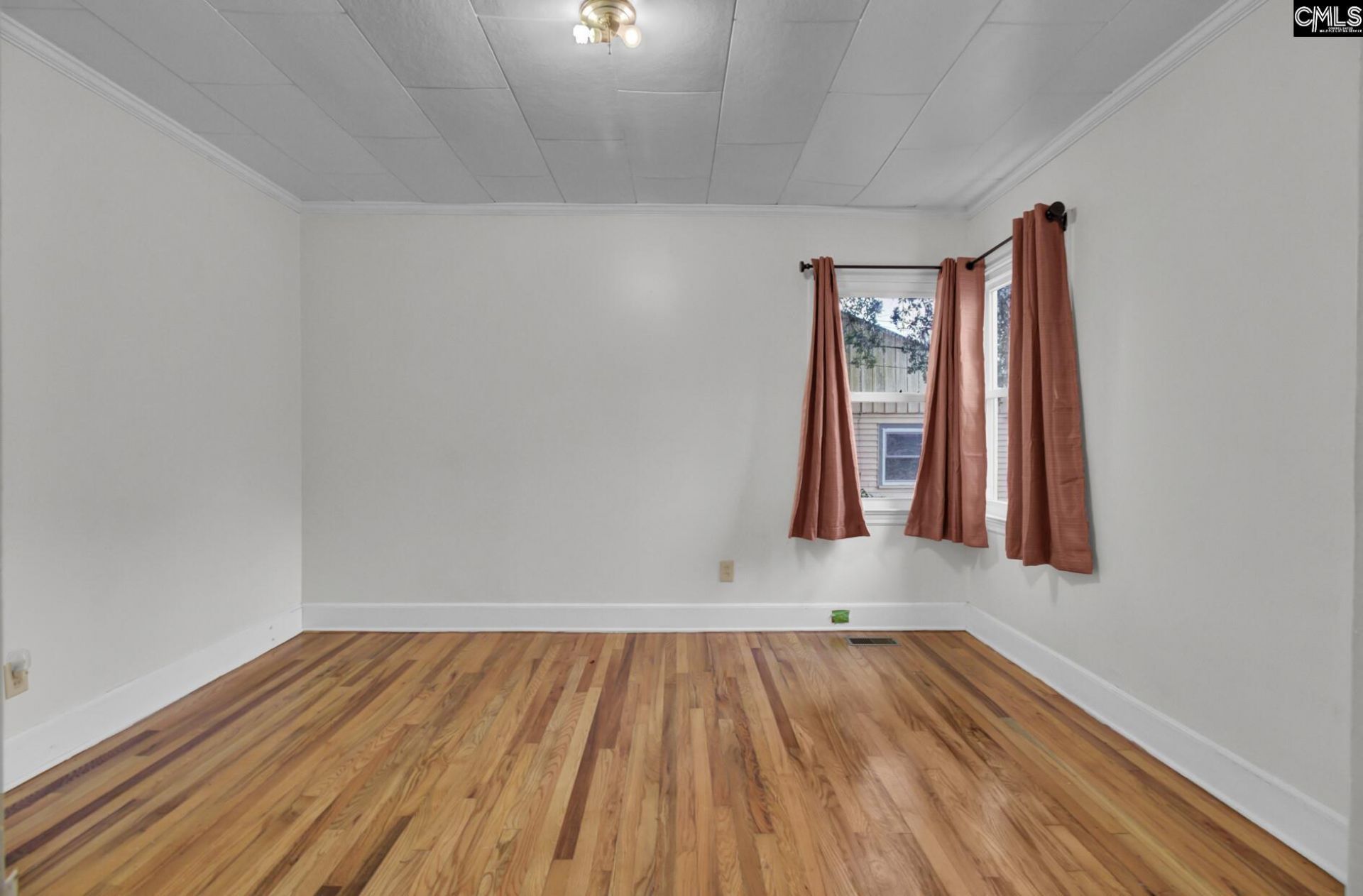 640 Bennett Street  Photo 33