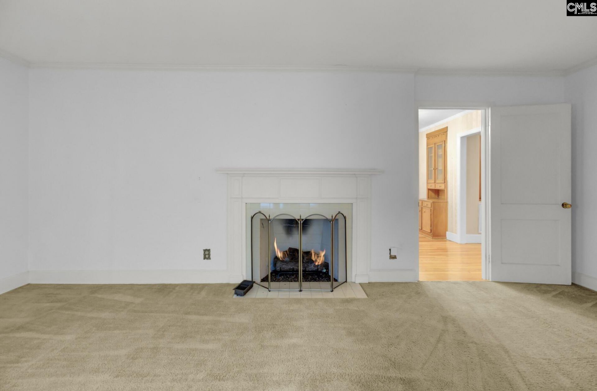 640 Bennett Street  Photo 8