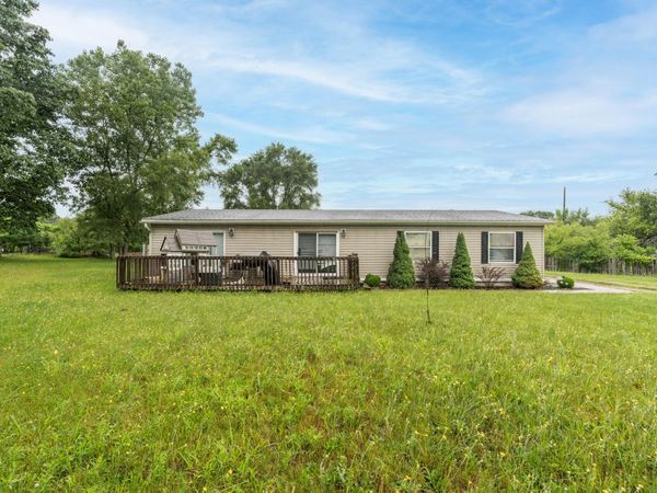 430 N Blue Creek Road, Benton Harbor, MI 49022