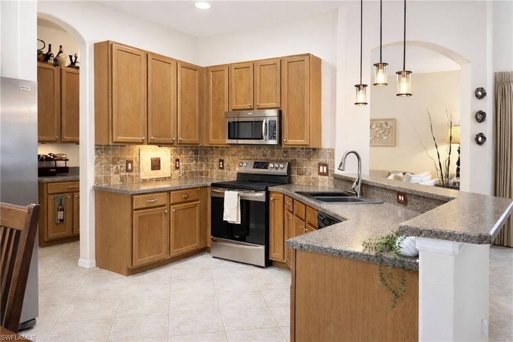 12890 Timber Ridge Dr, Fort Myers, FL 33913 Photo
