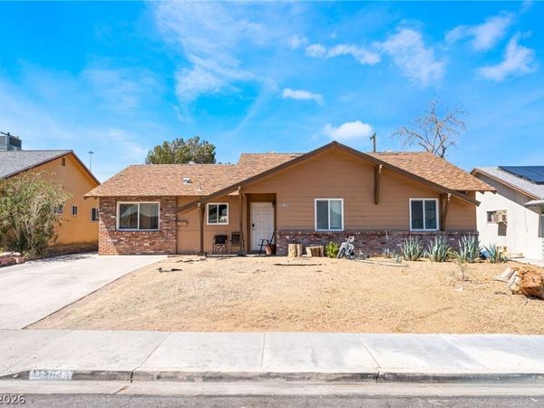 5104 Churchill Avenue, Las Vegas, NV 89107