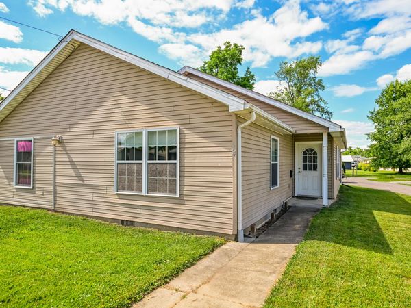 14 Connett Road , The Plains, OH 45780