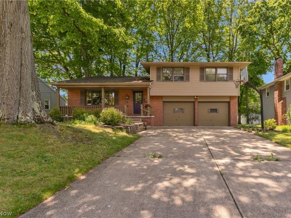 691 Oakridge Drive , Boardman, OH 44512