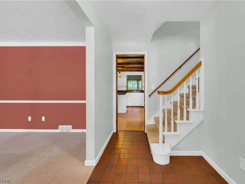 691 Oakridge Drive, Boardman, OH 44512 Photo 8