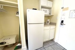 1205 S Ocean Blvd. photo 4