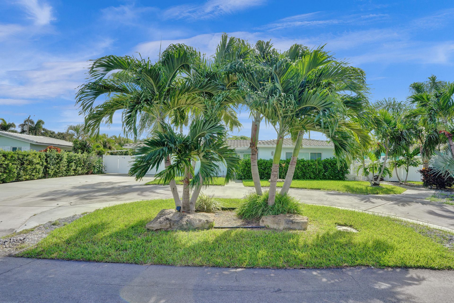 604 NE 25th Avenue, Pompano Beach, FL 33062 Photo