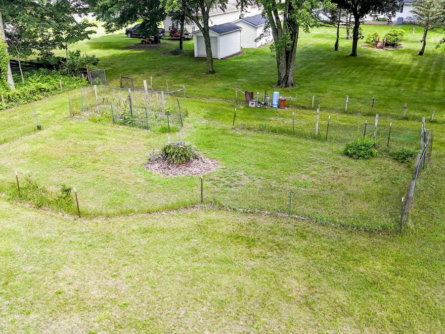 Property Image 100