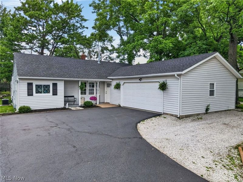 13772 Carlton Street, Burton, OH 44021 Photo 1
