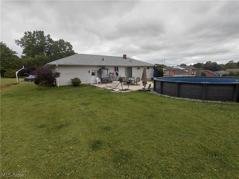 436 Secrist Lane, Girard, OH 44420 Photo 3
