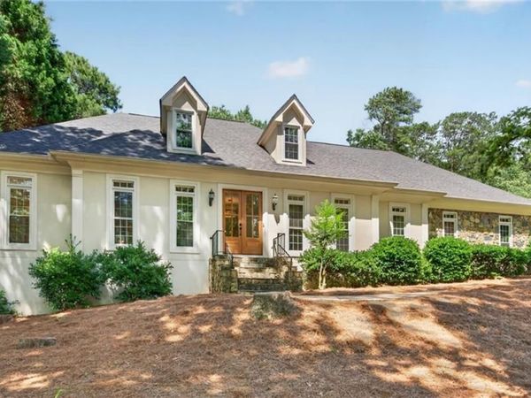 125 Lazy Laurel Chase, Roswell, GA 30076