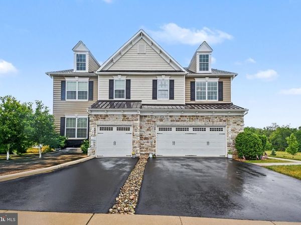 327 W BOULDER DRIVE, CHALFONT, PA 18914