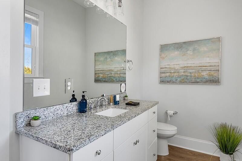 162 Spring Street Photo 18
