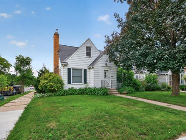 5501 40th Avenue S, Minneapolis, MN 55417