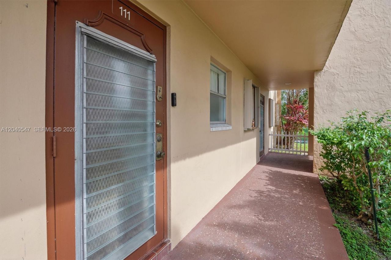 2741 N Pine Island Rd , Unit 111, Sunrise, FL 33322 Photo