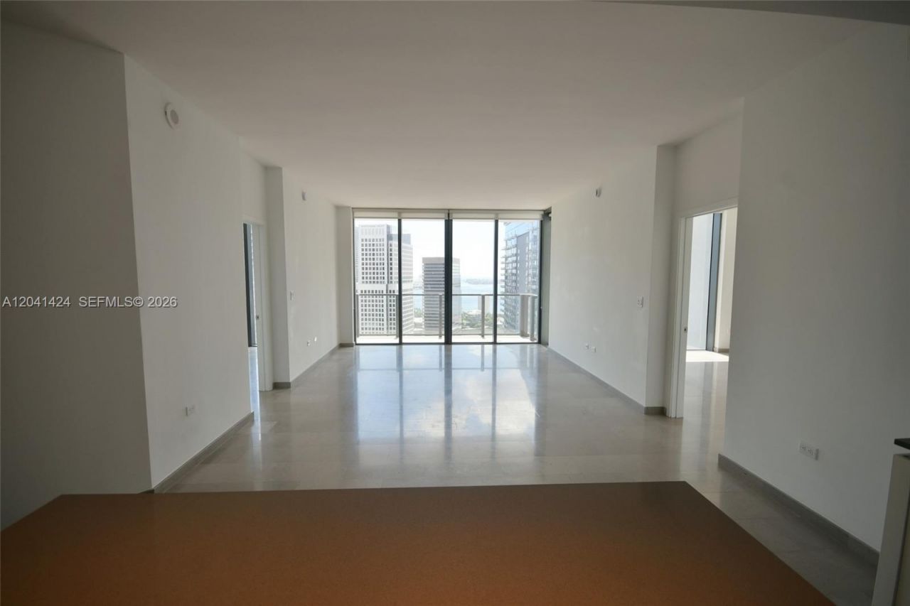 88 SW 7th St, Unit 3309, Miami, FL 33130 Photo