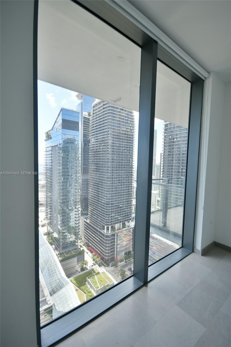 88 SW 7th St, Unit 3309, Miami, FL 33130 Photo