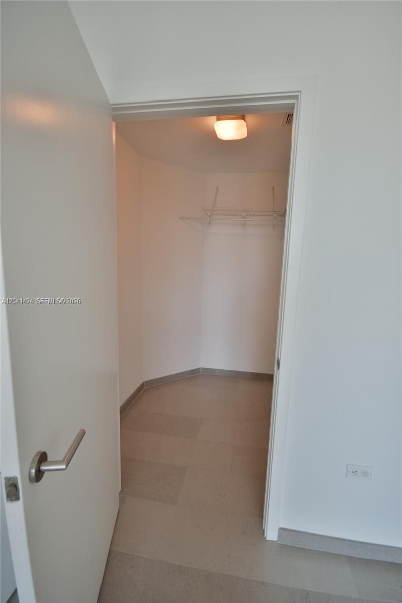 88 SW 7th St, Unit 3309, Miami, FL 33130 Photo