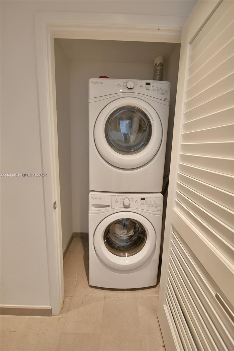 88 SW 7th St, Unit 3309, Miami, FL 33130 Photo