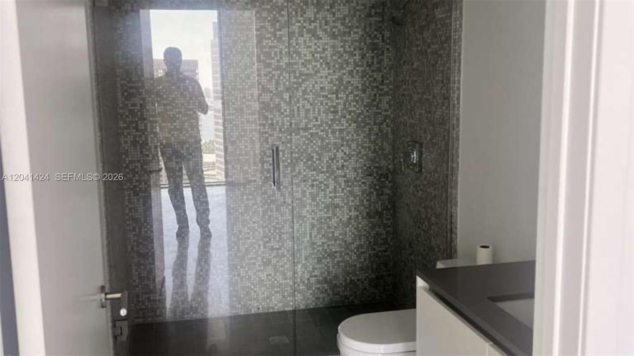88 SW 7th St , Unit 3309, Miami, FL 33130 Photo