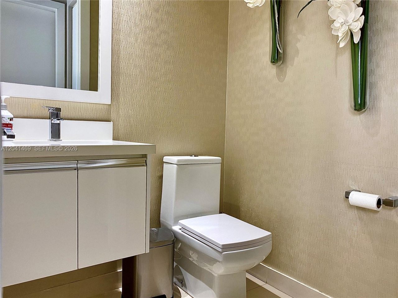 6306 NW 104th Path, Doral, FL 33178 Photo