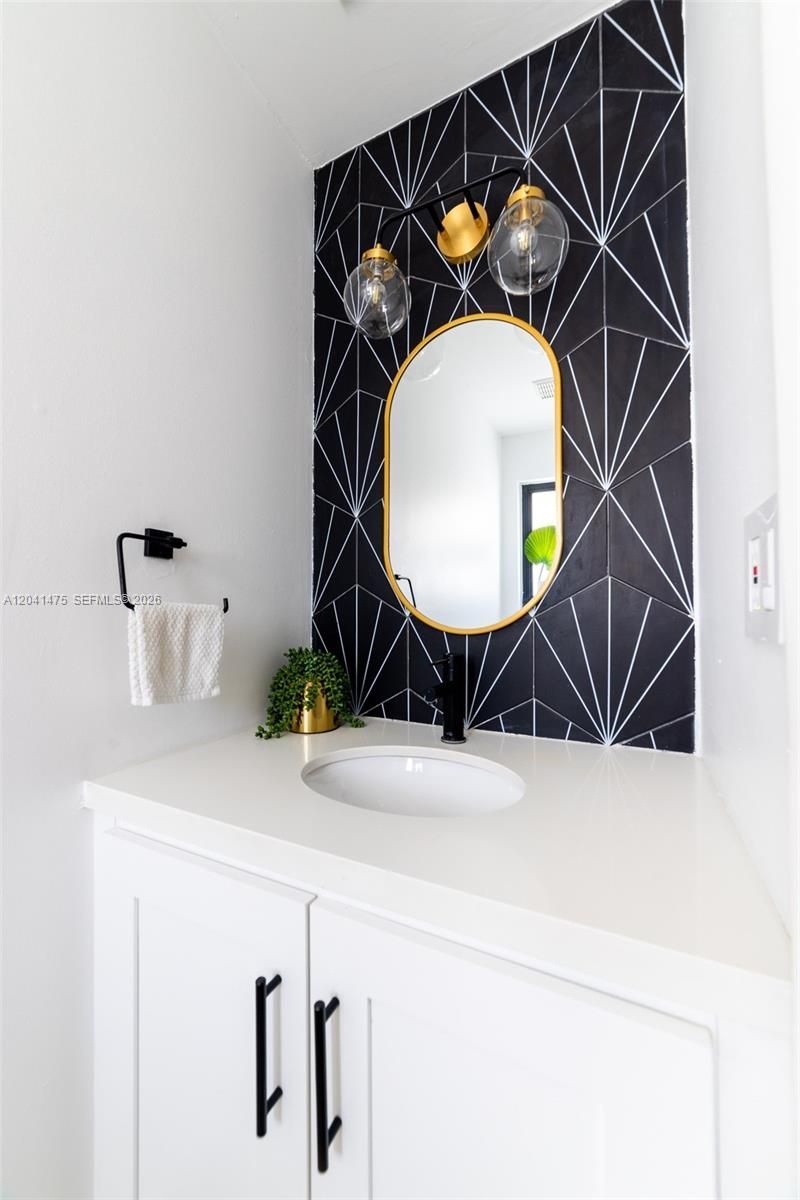 21387 Marina Cove Cir, Unit 12-F, Aventura, FL 33180 Photo