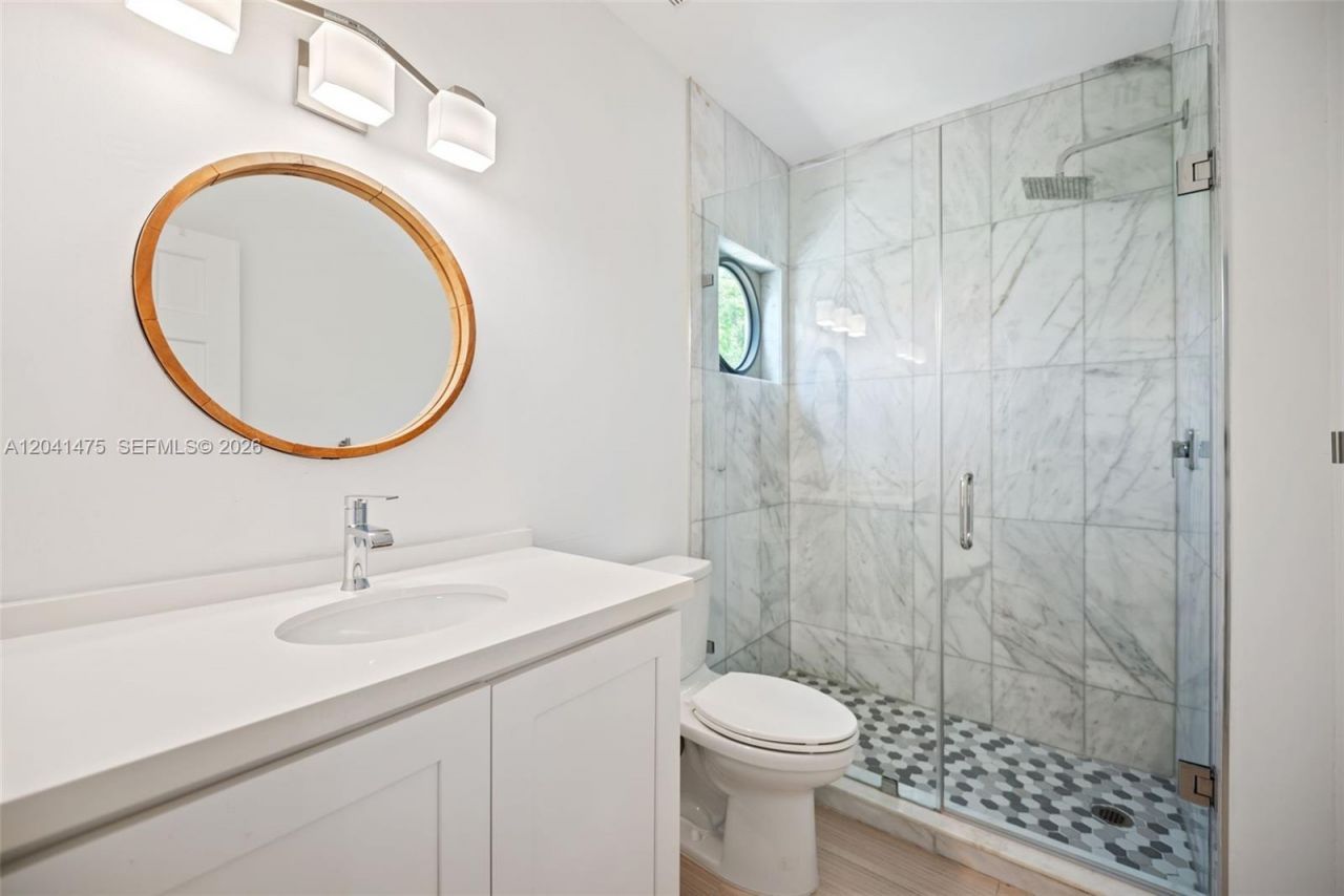 21387 Marina Cove Cir, Unit 12-F, Aventura, FL 33180 Photo