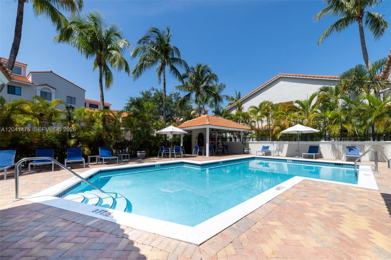 21387 Marina Cove Cir, Unit 12-F, Aventura, FL 33180 Photo