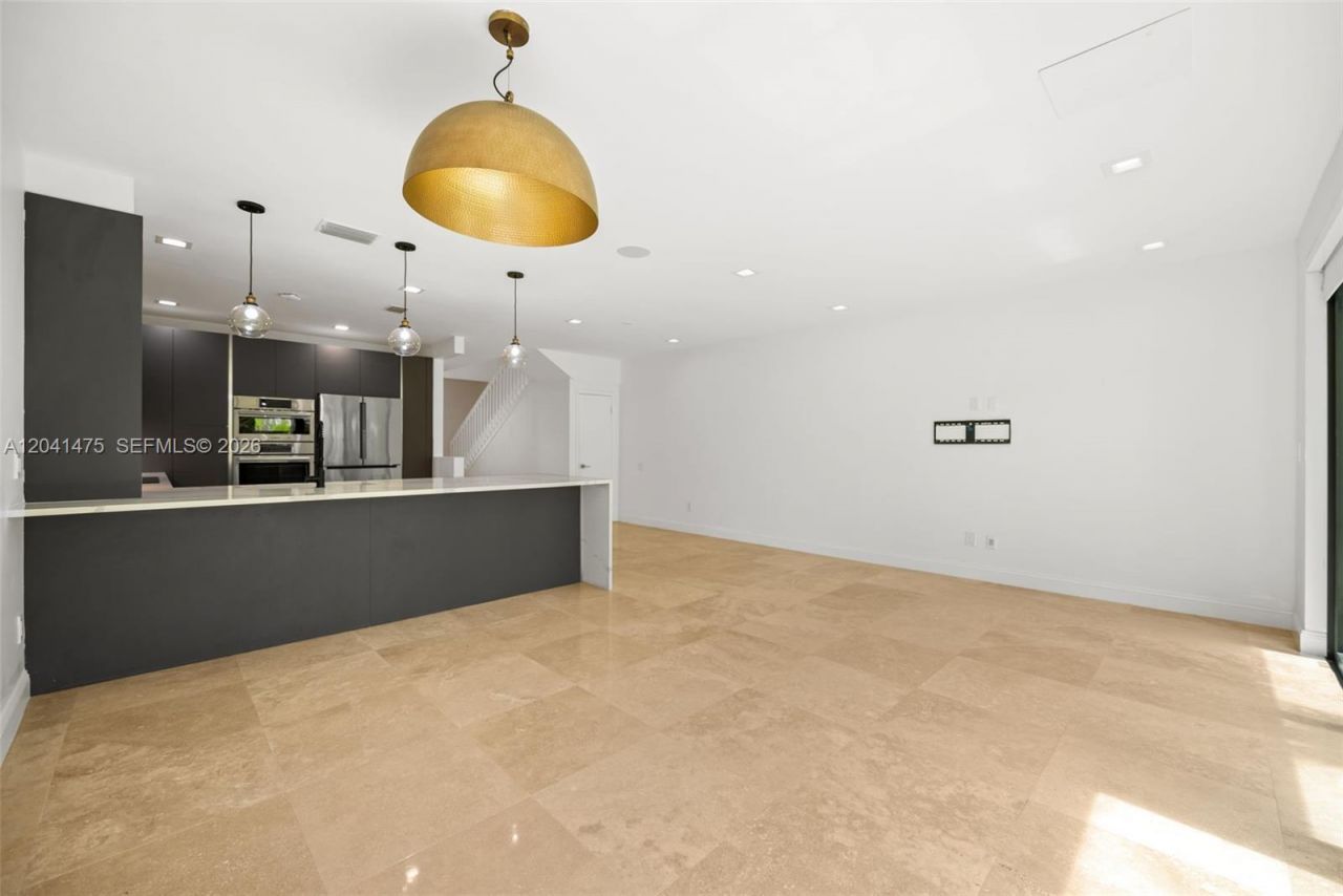 21387 Marina Cove Cir, Unit 12-F, Aventura, FL 33180 Photo
