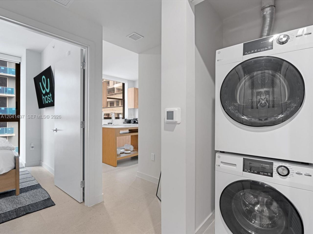 11 NE 6th St , Unit 807, Miami, FL 33132 Photo