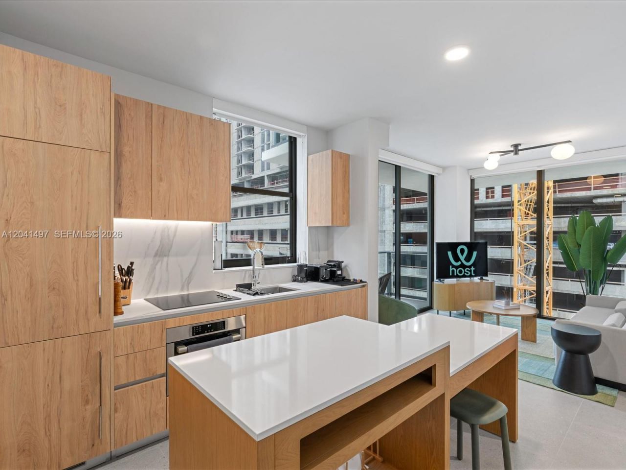 11 NE 6th St , Unit 807, Miami, FL 33132 Photo