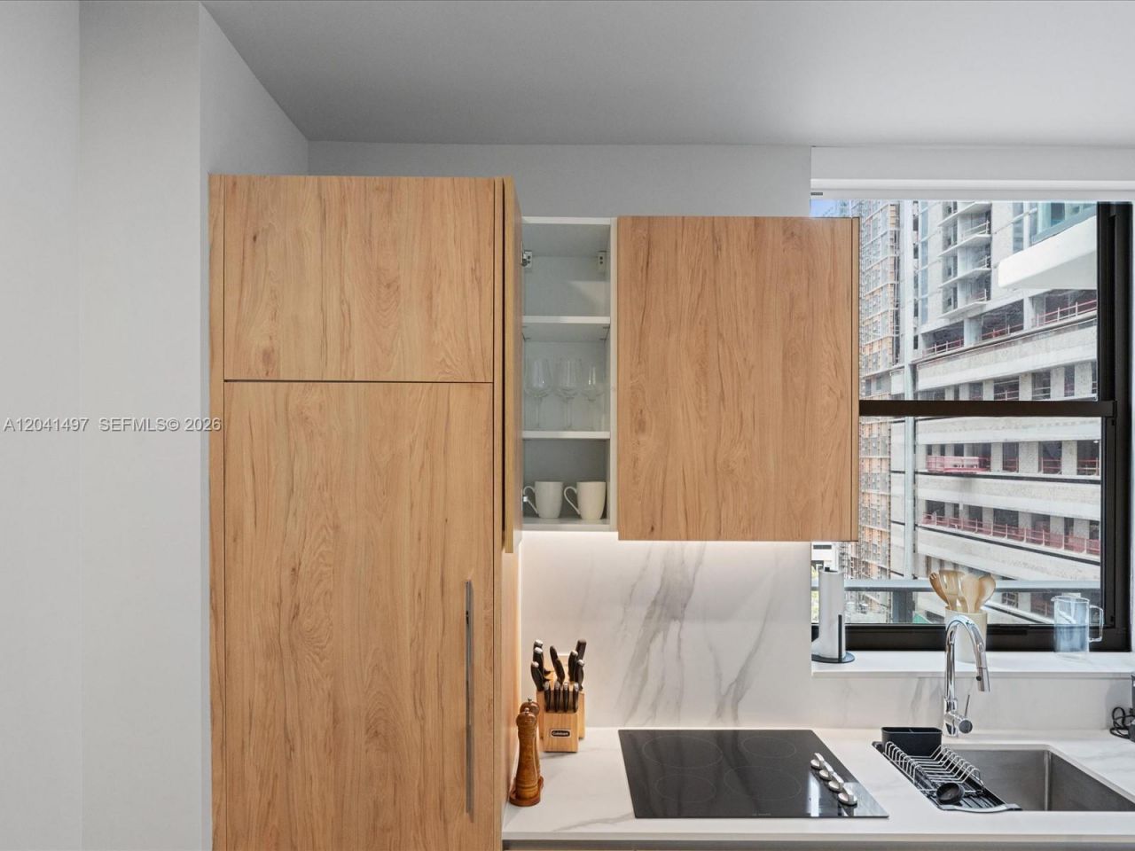 11 NE 6th St , Unit 807, Miami, FL 33132 Photo