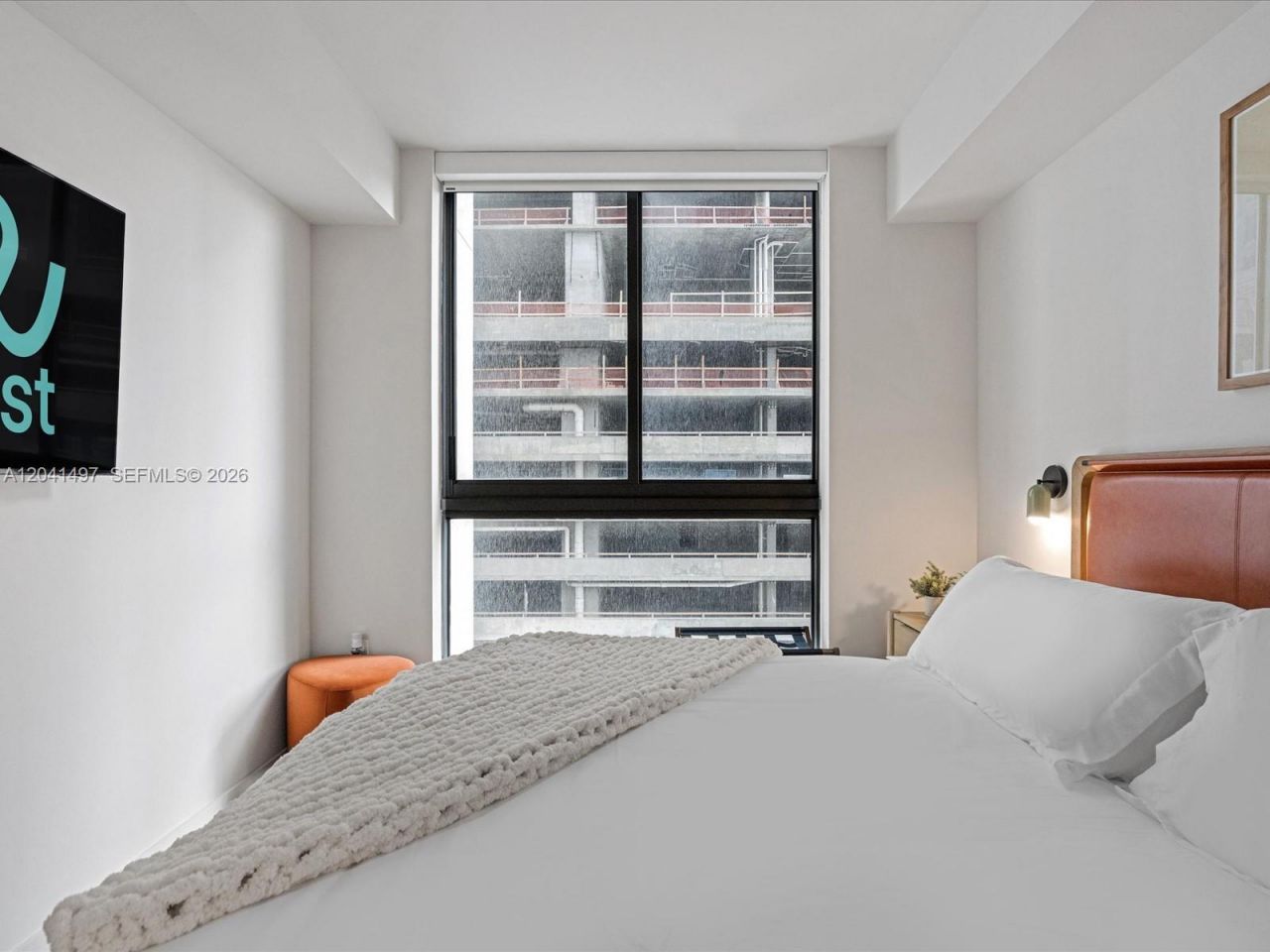 11 NE 6th St , Unit 807, Miami, FL 33132 Photo