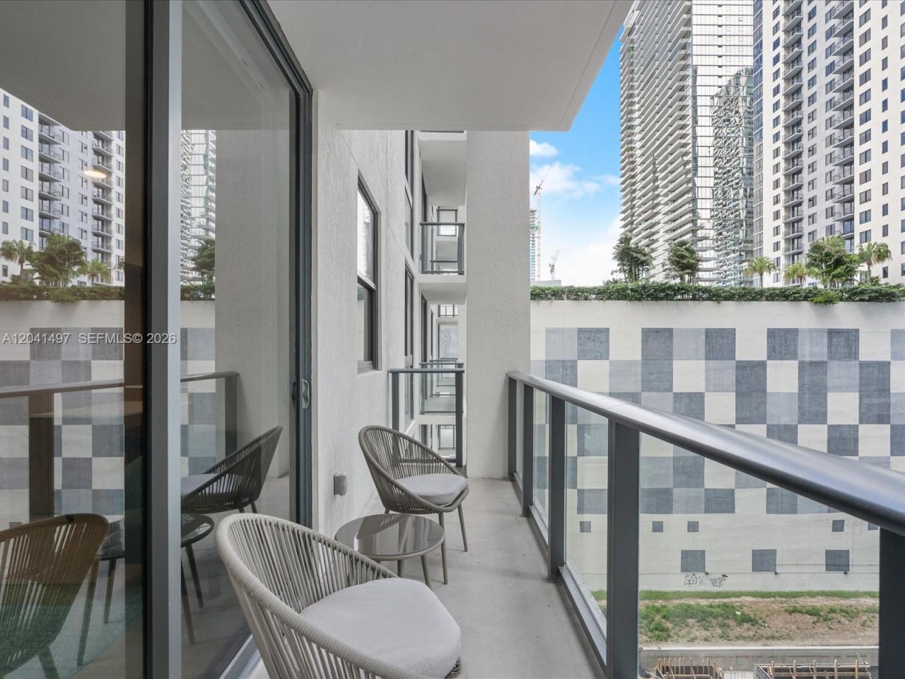 11 NE 6th St , Unit 807, Miami, FL 33132 Photo
