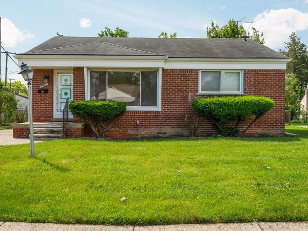 29919 Spring Arbor Drive, Inkster, MI 48141
