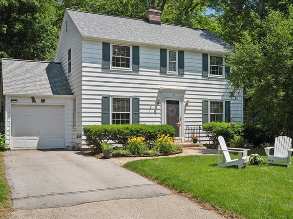 1111 AMHERST Drive, Madison, WI 53705