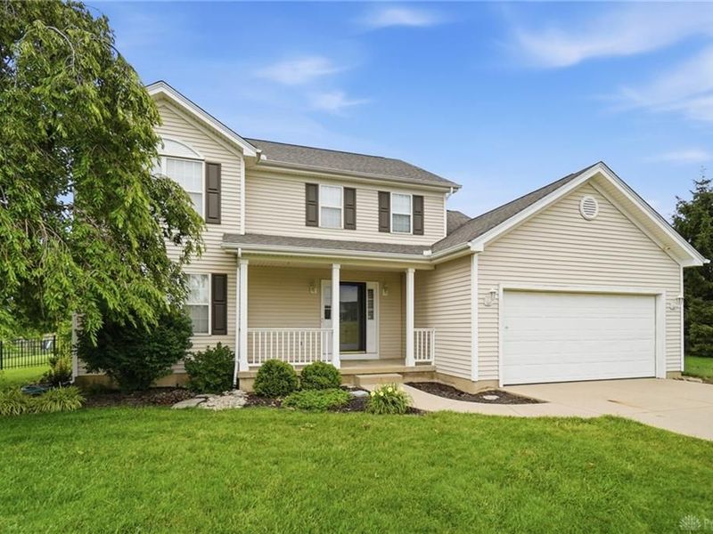 818 Nue Way Drive, Lebanon, OH 45036 Photo 2