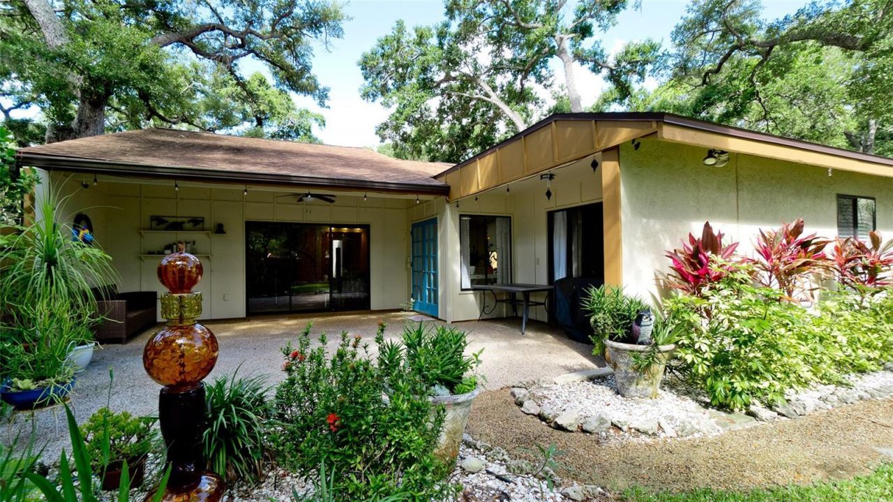 2407 Quail Court, Bradenton, FL 34209 Photo