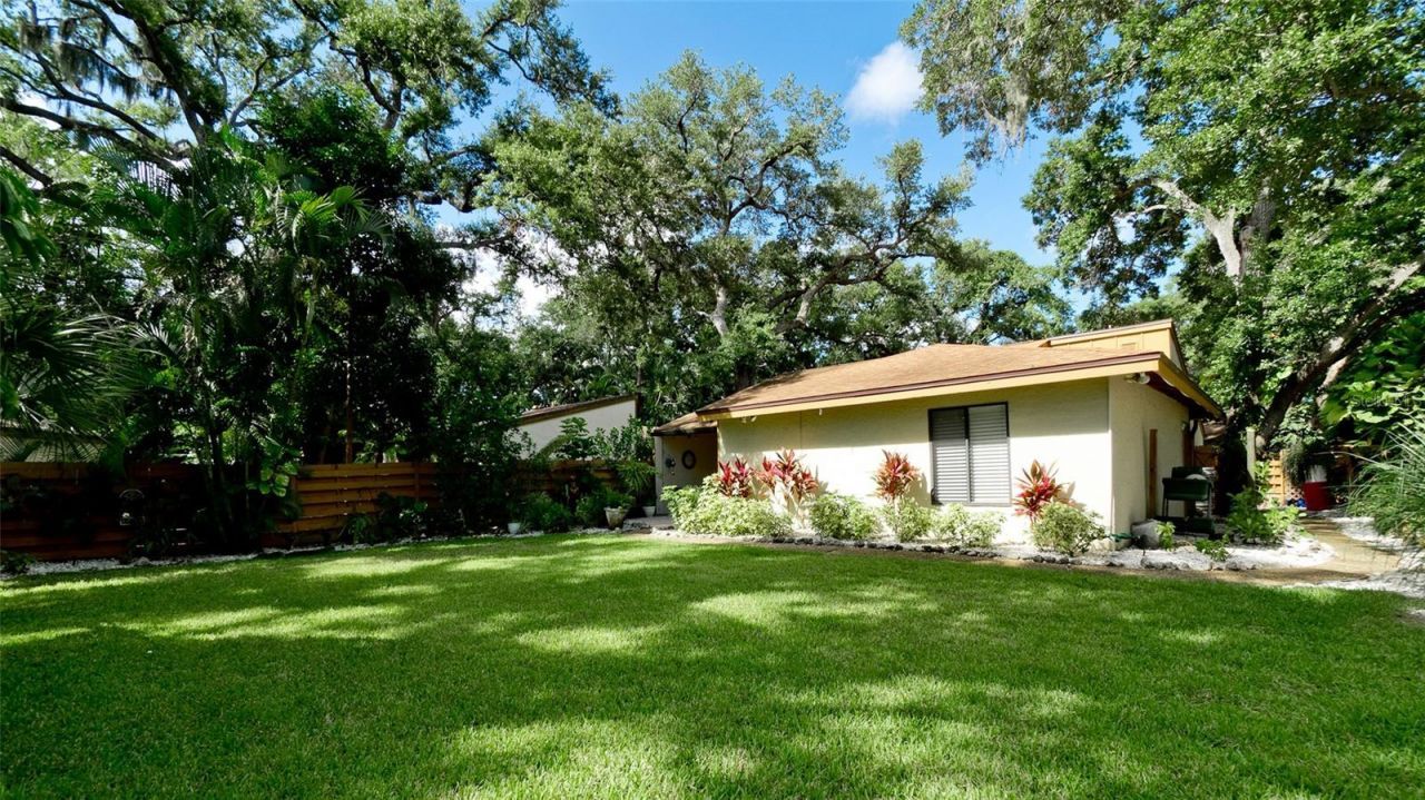 2407 Quail Court, Bradenton, FL 34209 Photo