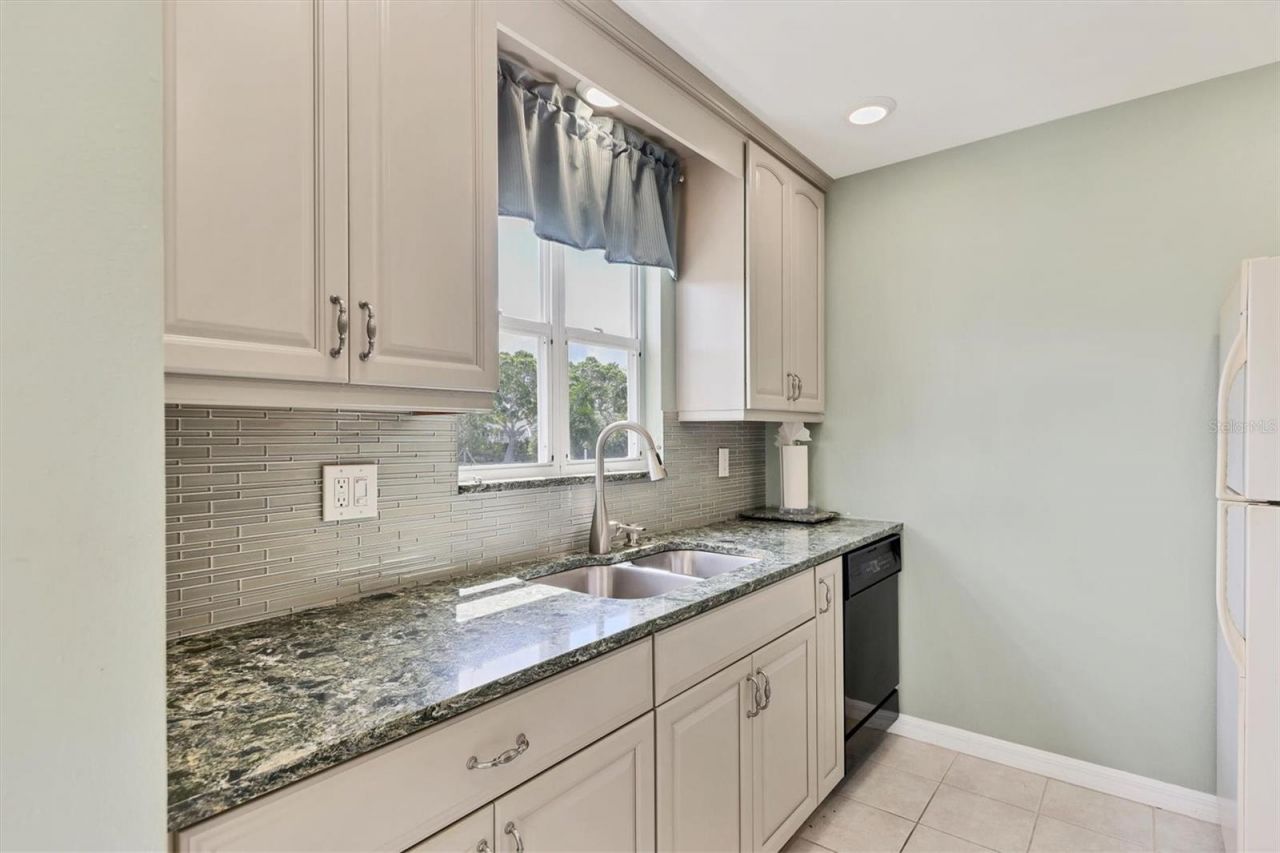 879 Audubon Drive , Unit 879, Bradenton, FL 34209 Photo