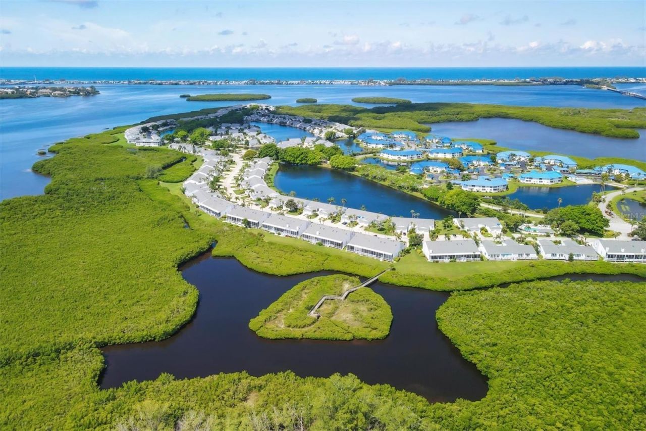 879 Audubon Drive , Unit 879, Bradenton, FL 34209 Photo