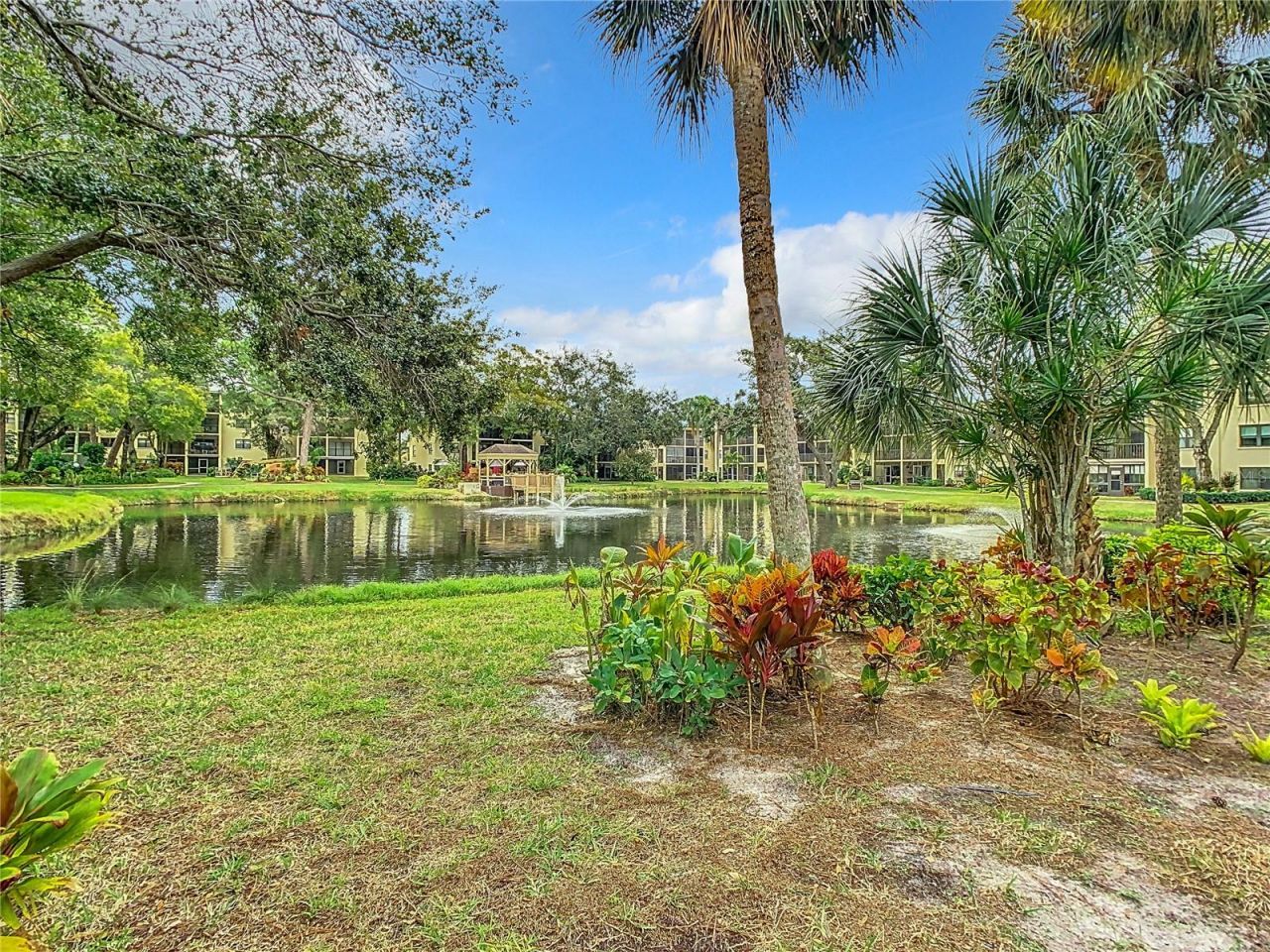 425 30th Avenue W, Unit C212, Bradenton, FL 34205 Photo