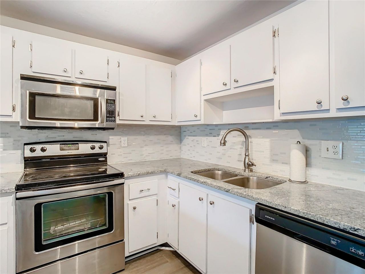 425 30th Avenue W, Unit C212, Bradenton, FL 34205 Photo